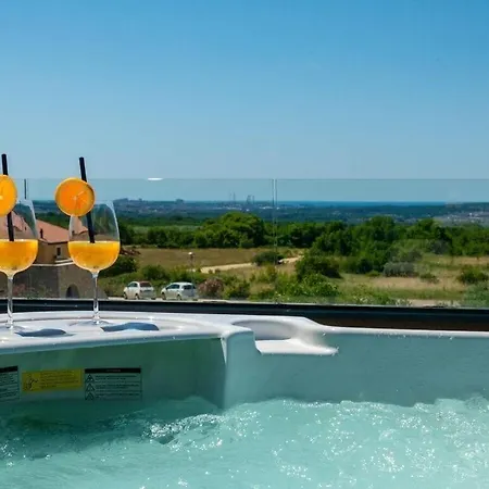 Arestea Comfortable Holiday Villa Vodnjan