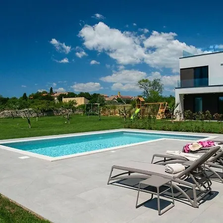 Vila Arestea Comfortable Holiday